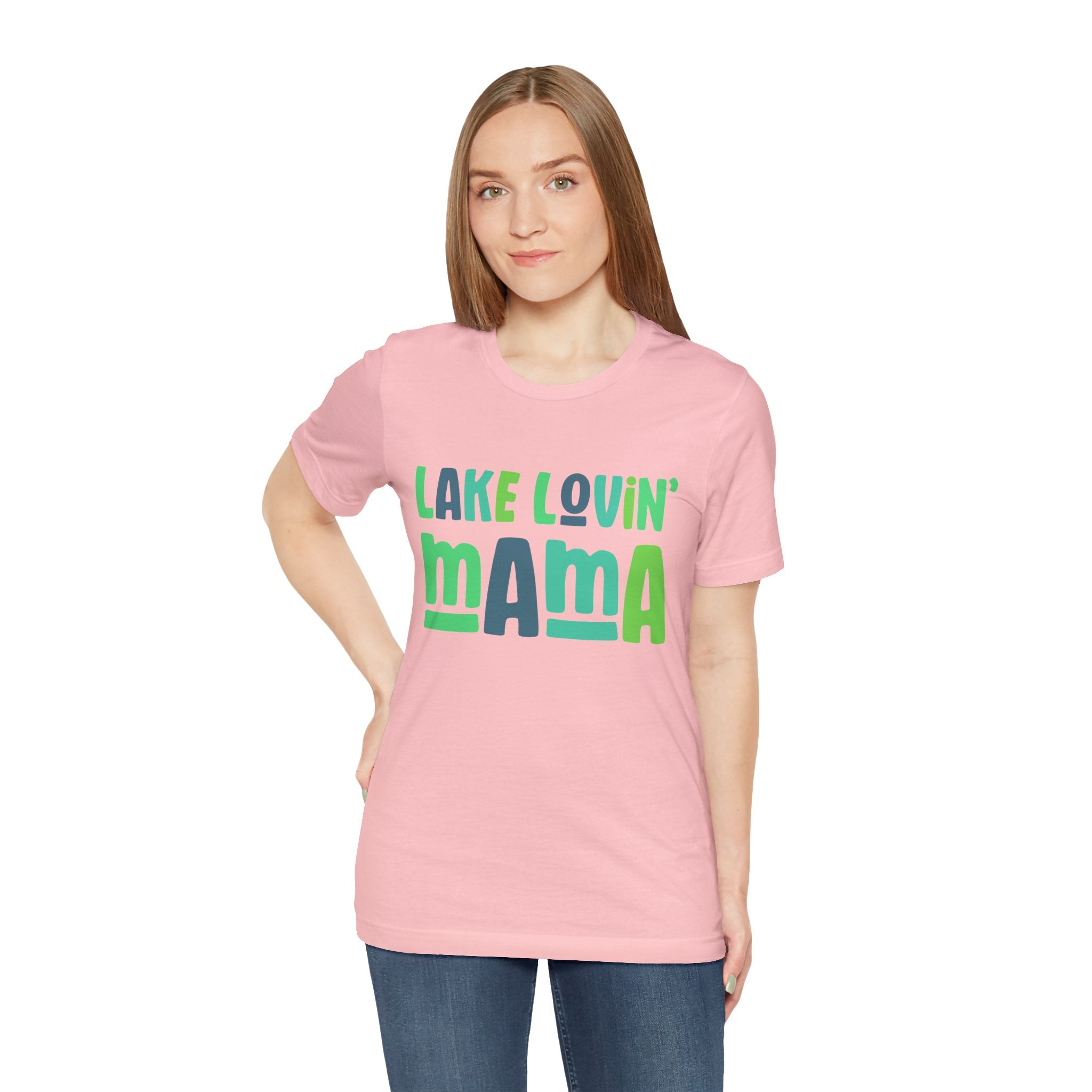 Lake Lovin' Mama Tee | lake life, mom shirt, summer cottage