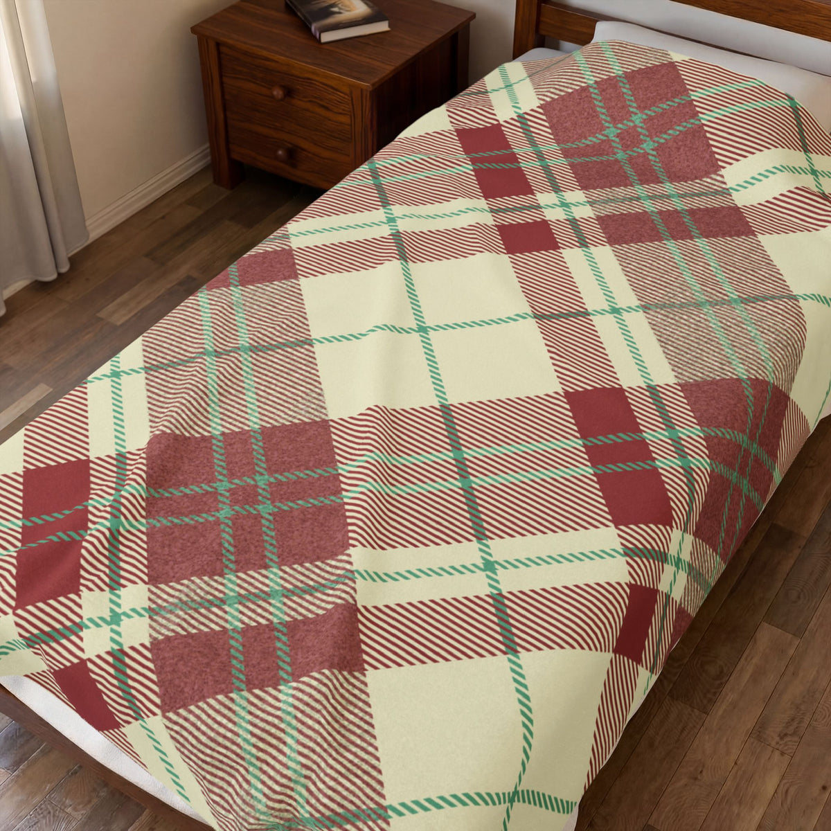 Red Green Plaid Velveteen Blanket | Cozy Tartan Throw